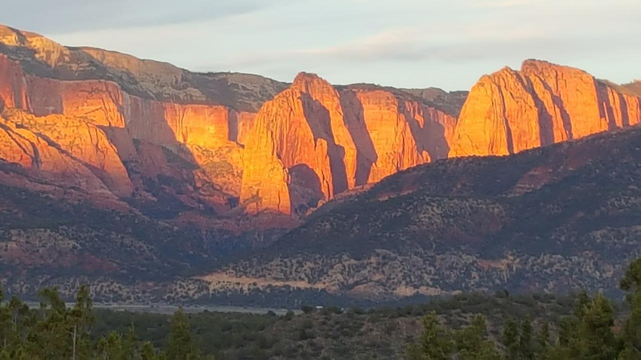 Bed and Breakfast Harmony Belle At Kolob Canyon New Harmony Exteriér fotografie